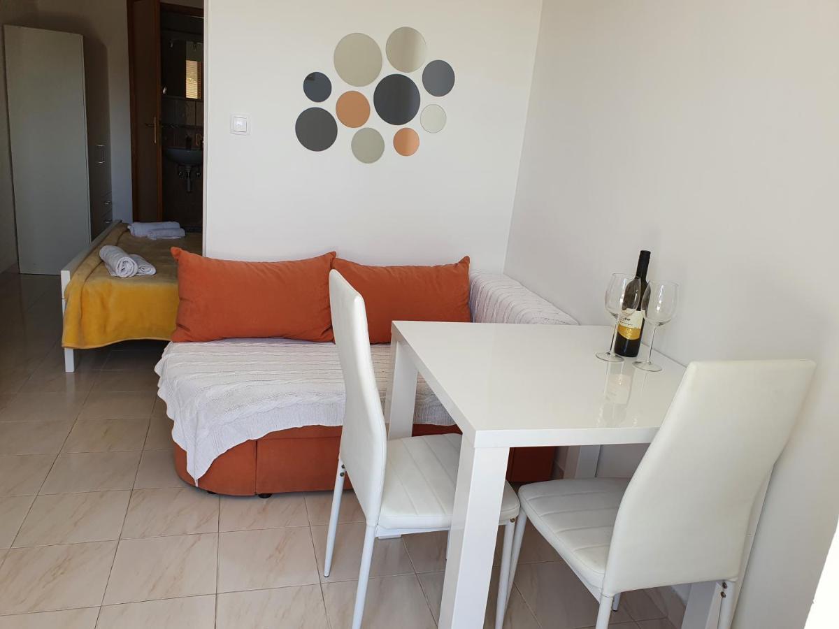 Apartment Ella Banjol Zewnętrze zdjęcie