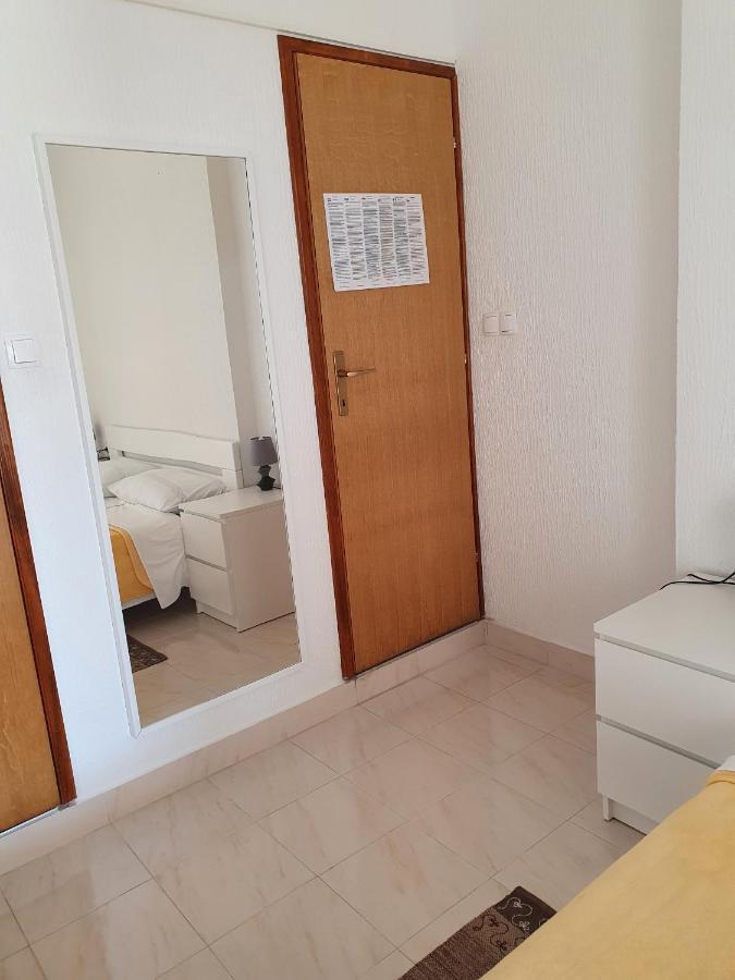 Apartment Ella Banjol Zewnętrze zdjęcie